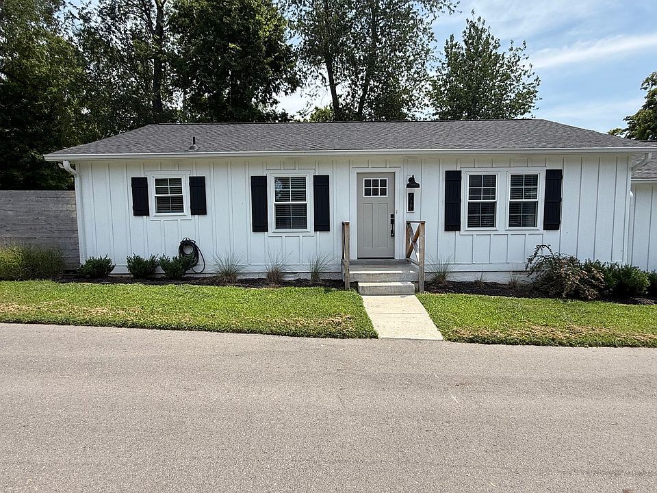 1st image of 2128 Sharondale Dr #F