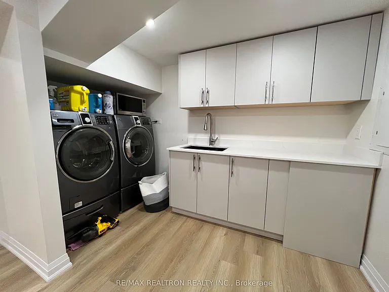 Trillium Dr — Photo 19