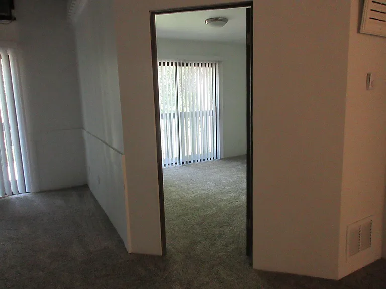21515 N Village Blvd #5 — Photo 12
