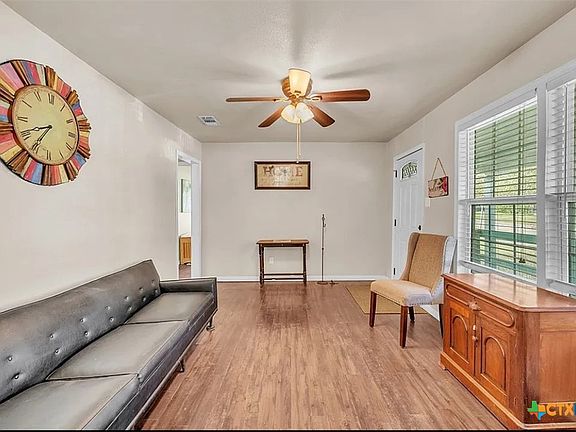2nd image of 1017 S 6th St