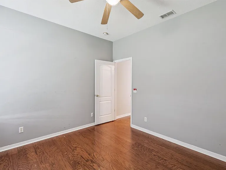 774 Lancer Cir — Photo 12