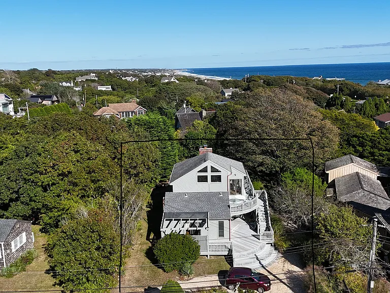 22 Bryan Rd — Photo 24