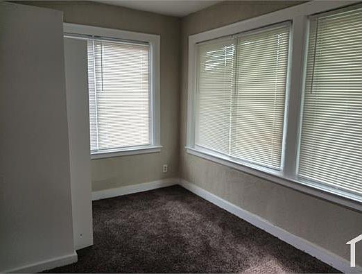 3rd image of 2663 Glendale Ave