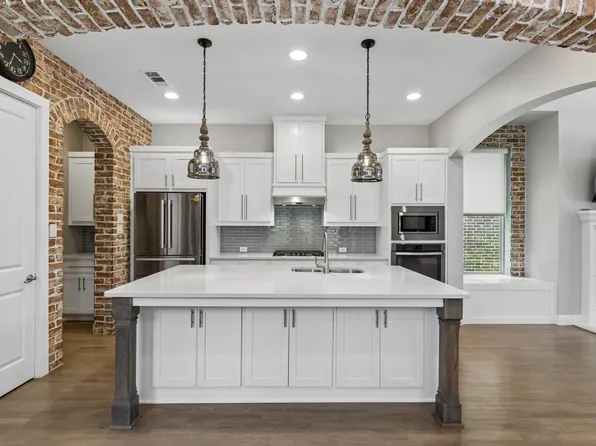 6920 Royal View Dr, McKinney, TX 75070