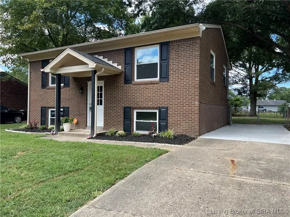 325 Hawthorne, Jeffersonville, IN 47130