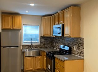 251-261 W 82nd Street, Los Angeles, CA 90003