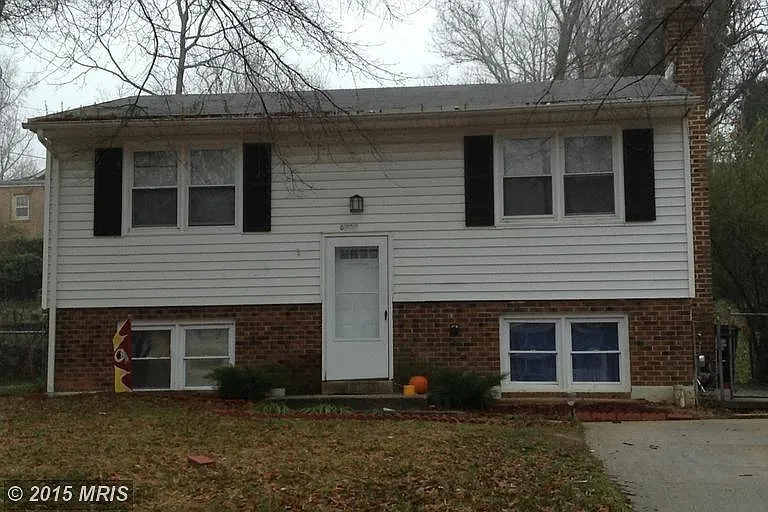6709 Valley Park Rd photo 1