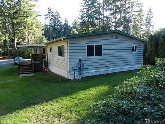 5th image of 14611 Holiday Dr N