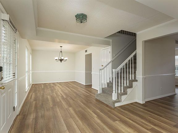 2nd image of 9808 Pinebrake Ct