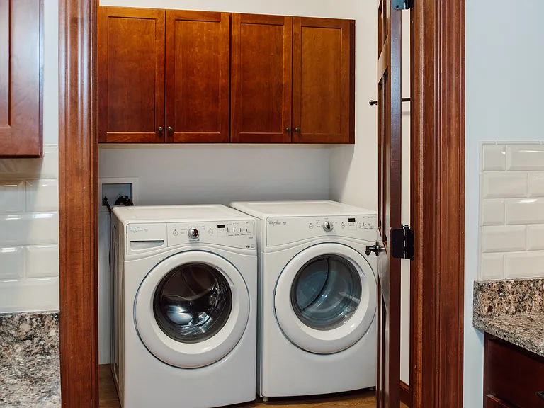 In-unit laundry