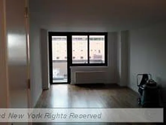 Rented by Bond New York | media 46