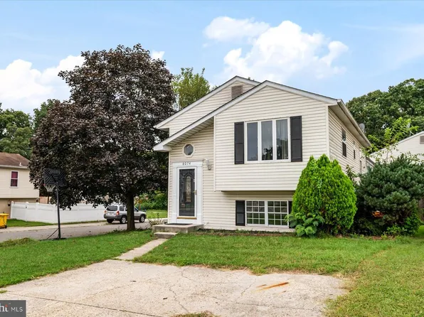 8074 Mayer Ave, Pasadena, MD 21122