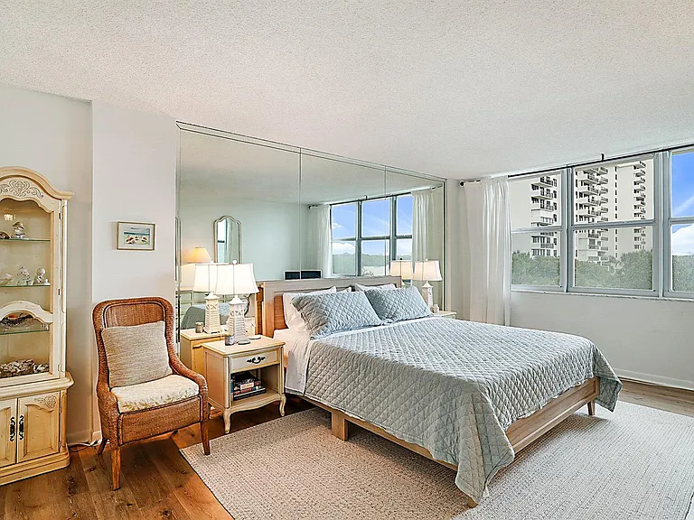2121 N Ocean Blvd #407W — Photo 25