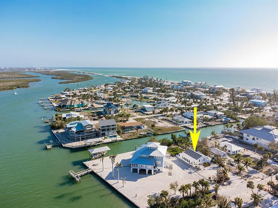 1st image of 205 SAND DOLLAR LANE