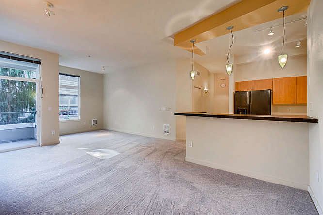 Kitchen/Dining Area