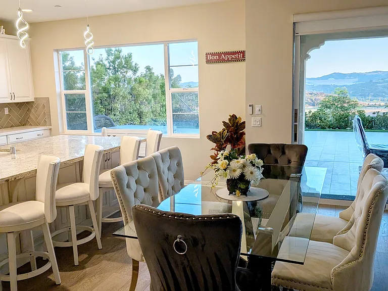 7 Paladino Ct — Photo 28