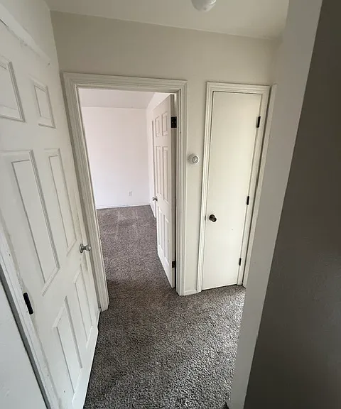 332 N Bunn St #B — Photo 14
