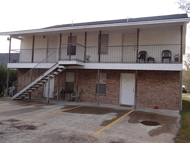 1st image of 113 9th Ave APT 2