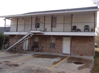 113 9th Ave APT 2, Nederland, TX 77627