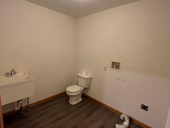 2nd image of 130 Stelle Ct