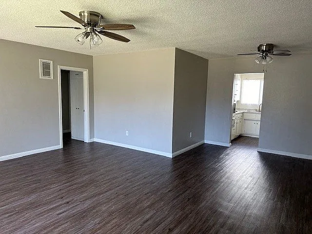 950 Palmbrook Dr — Photo 50