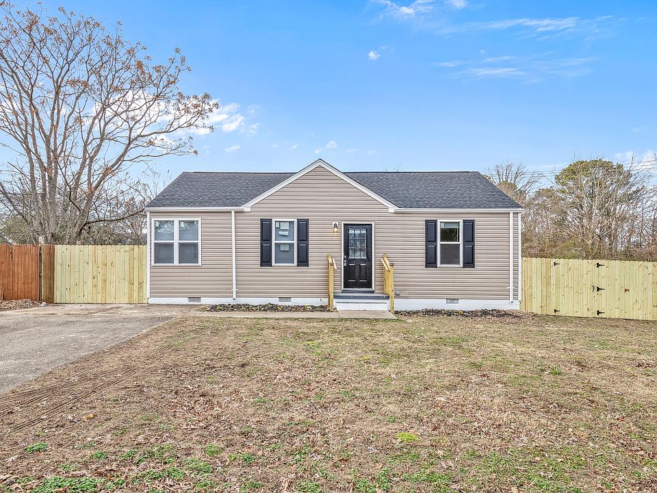 1st image of 104 Bethune Dr