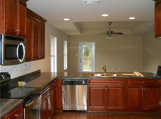2nd image of 8 Cardinal Ln Lot 8