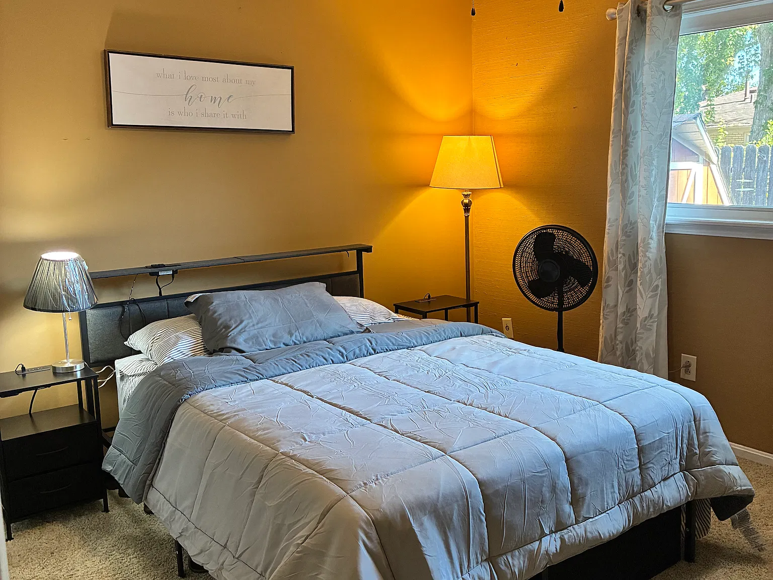 1 bed, 1700 sqft, $1,000 — Photo 1