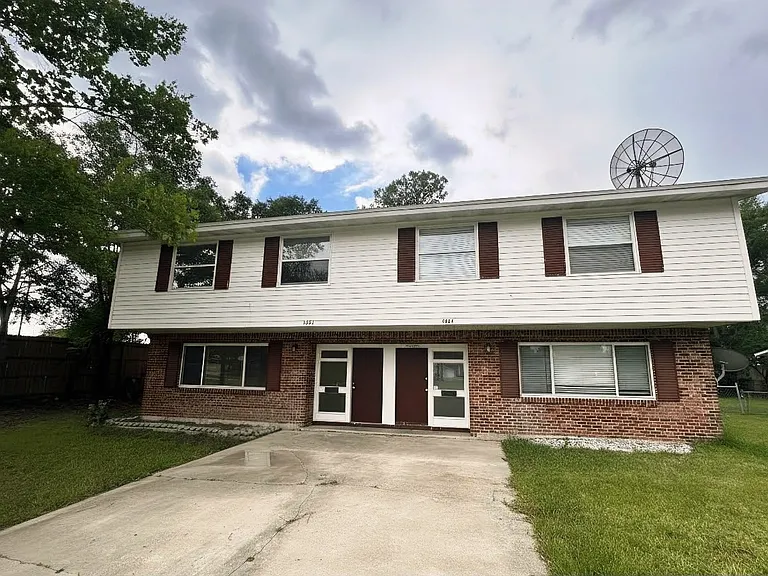 6064 Longchamp Dr #6064 — Photo 1