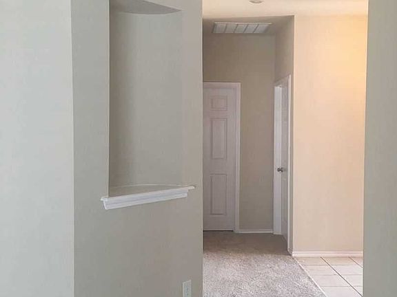 3rd image of 6112 Melanie Dr
