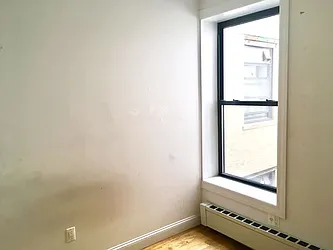 Rented by Premier Metro Realty Corp