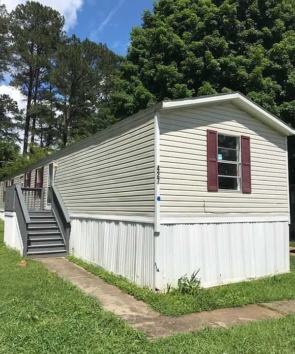 2nd image of 427 Valley View Dr