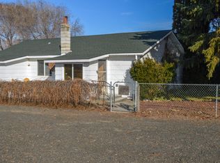 14541 Fisk Rd, Yakima, WA 98908