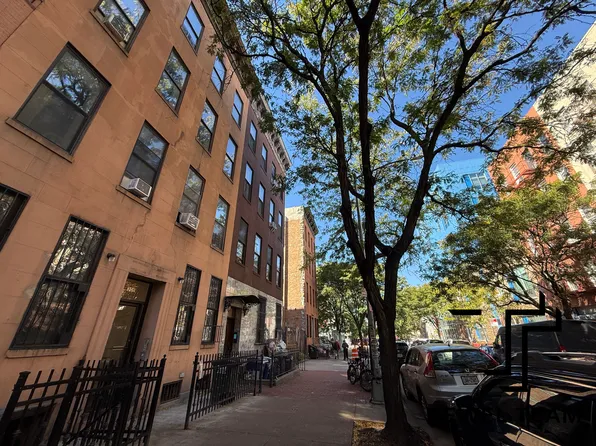 306 East 105th Street image 15 of 24