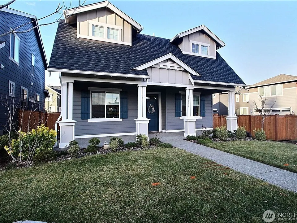 19019 Village Pkwy E