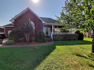 105 Dakota Dr, White House, TN 37188