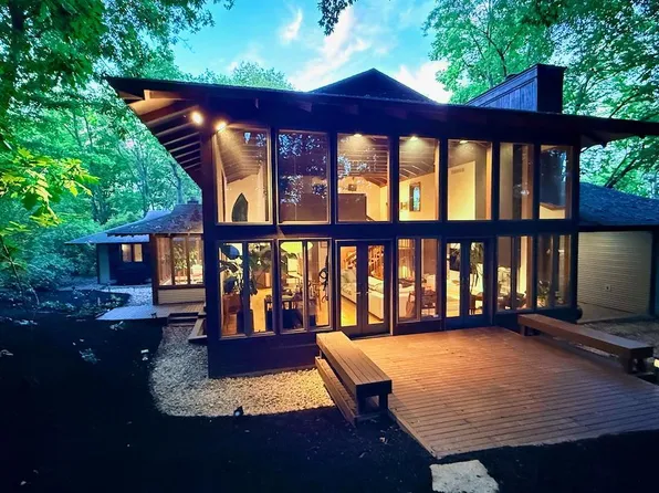 3163 Blue Rock Rd, Cincinnati, OH 45239