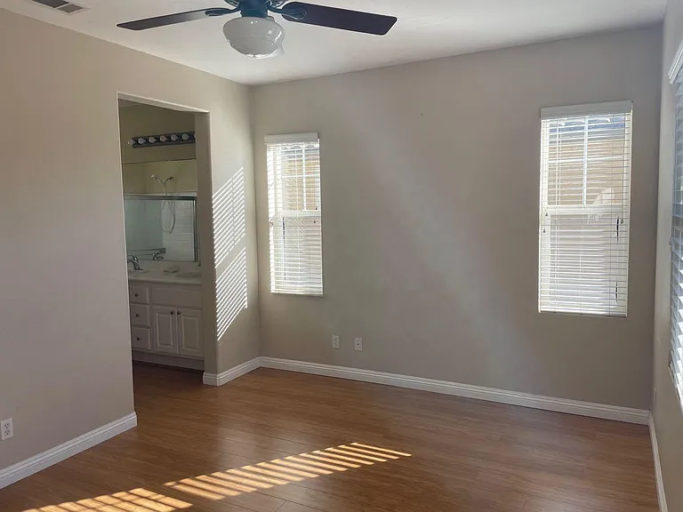 13345 Calle Del Campo #1 — Photo 10