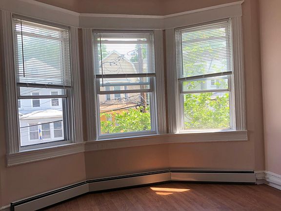 2nd image of 175 Virginia Ave Floor 2