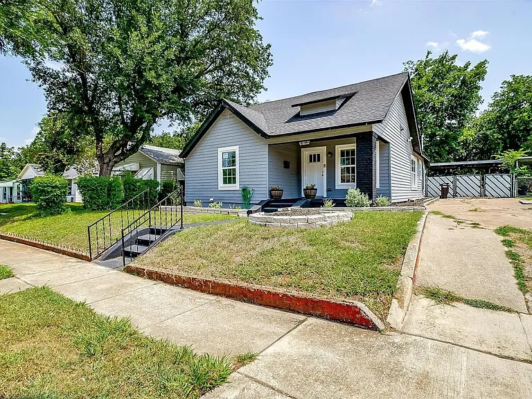 1044 E Ramsey Ave — Photo 3