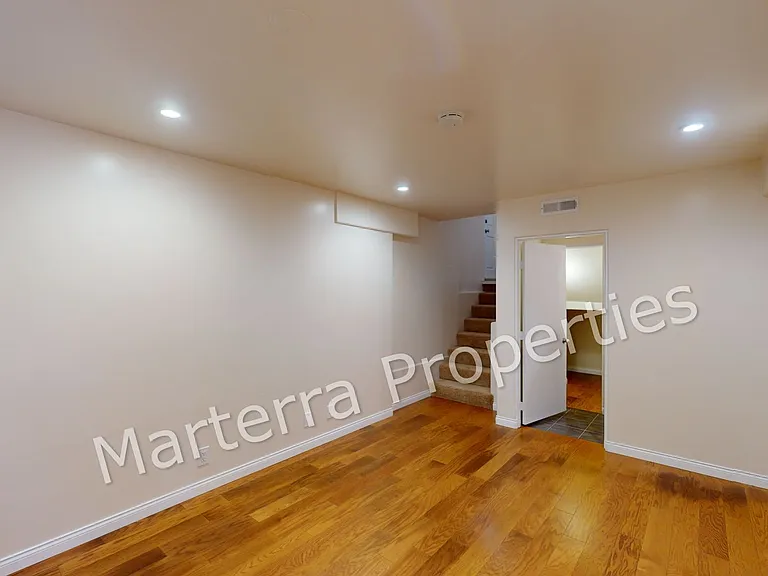 3604 Manhattan Ave — Photo 26
