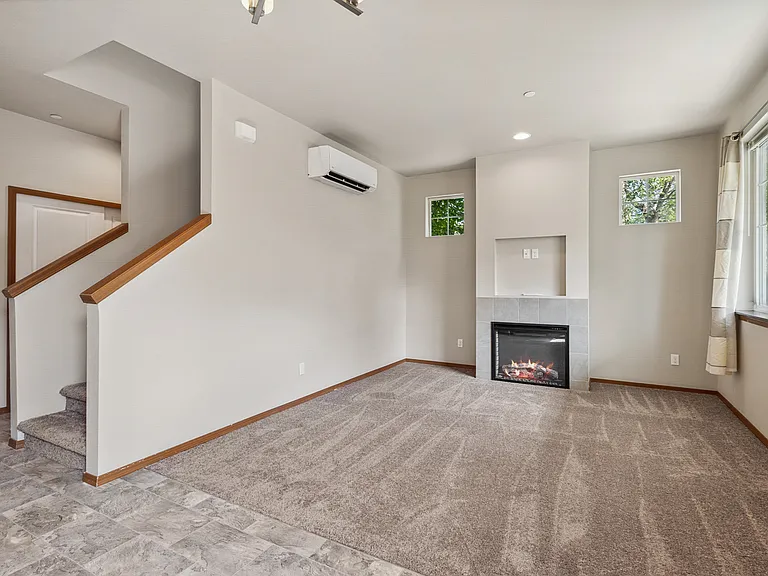 514 Yauger Way NW #101 — Photo 3