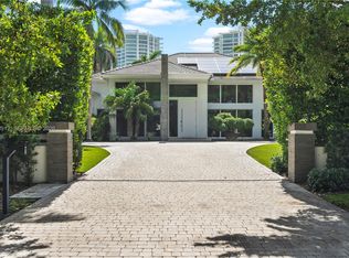 Golden Beach Sec D, North Miami Beach, FL 33160