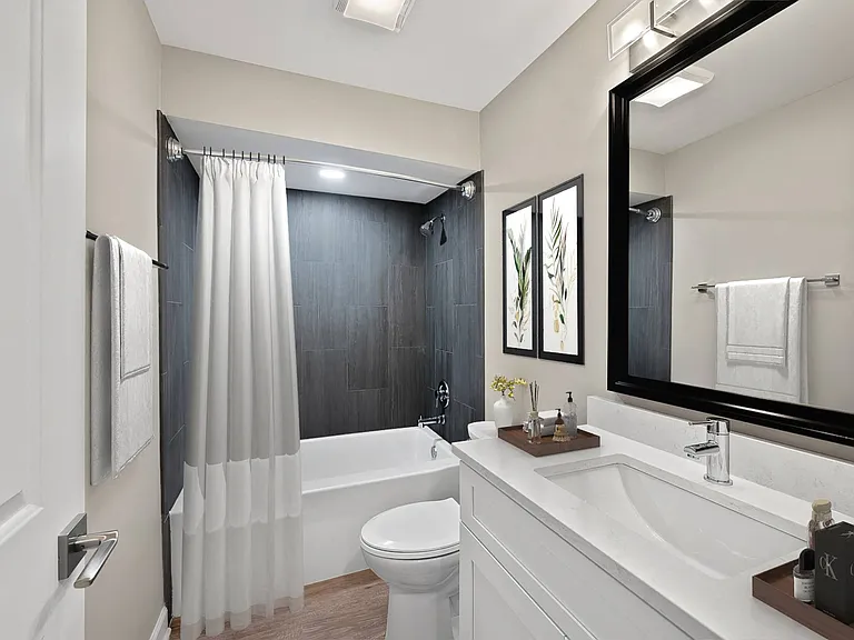 Indian Creek Apartments and Townhomes — Photo 20