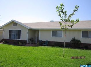 785 B St, Orange Cove, CA 93646