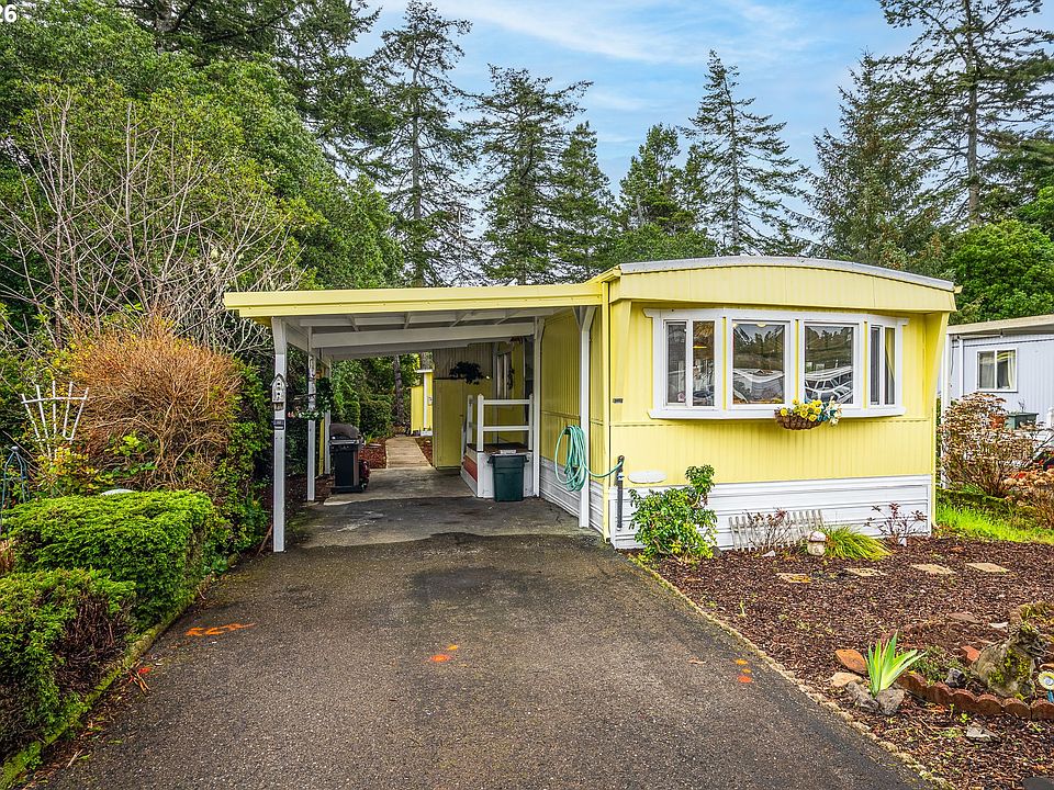1st image of 3760 Highway 101 Space 16