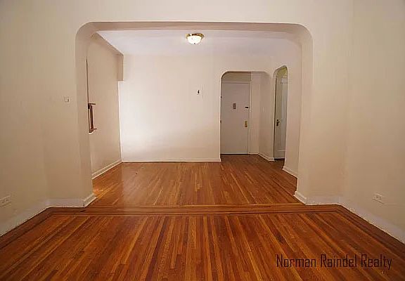 2nd image of 1900 Avenue W #1A