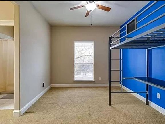 5th image of 3233 Shadow Wood Cir