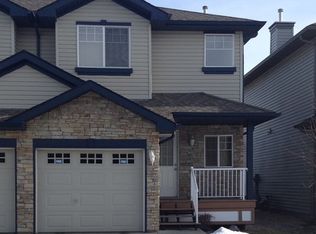 6034 Sandin Way NW #19, Edmonton, AB T6R0J8