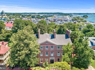 112 Duke Of Gloucester St, Annapolis, MD 21401